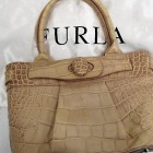 FURLA ﾊﾝﾄﾞﾊﾞｯｸﾞ